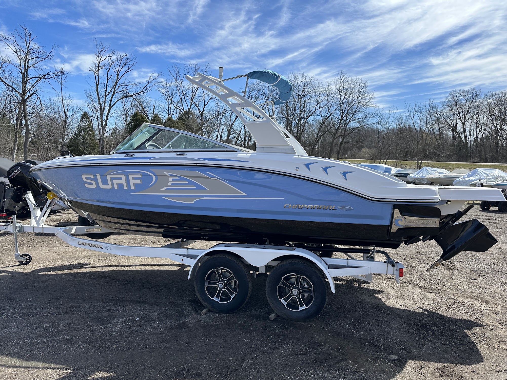 2024 Chaparral 21 SURF 250HP Mercruiser forward drive. - Photo 6